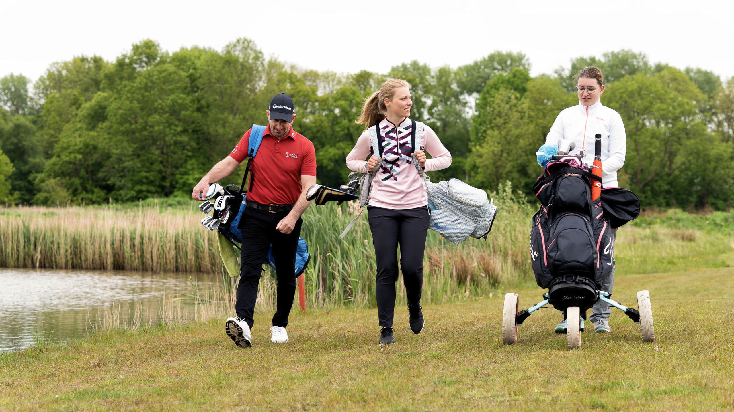 Golf Platzreife Teilnehmer in einem Kurs